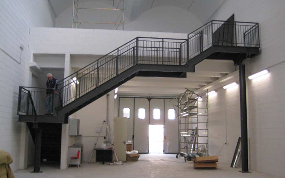 scala-per-laboratorio-privato